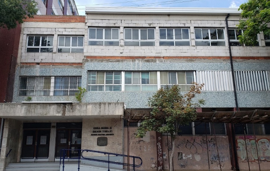 Escuela de Educación Secundaria Técnica N.3 Domingo Faustino Sarmiento en Mar del Plata