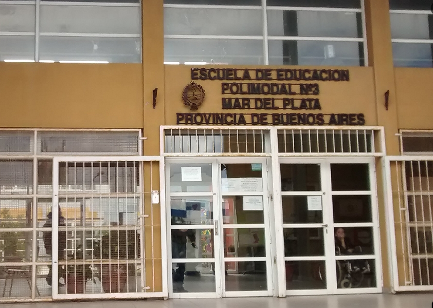 Escuela secundaria N°3. Centro Educativo De Nivel Secundario Nº459 en Mar del Plata
